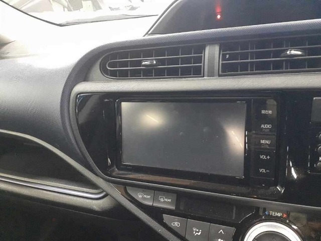 Toyota AQUA 2015 7659815-12