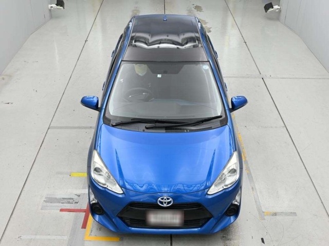 Toyota AQUA 2015 7659815-7