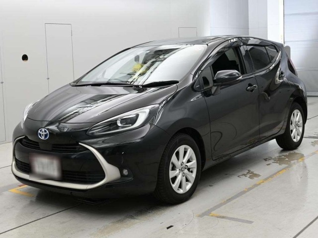 Toyota AQUA 2023 7659822-0
