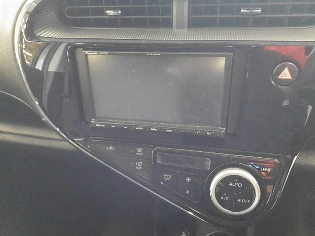 Toyota AQUA 2020 7659823-12