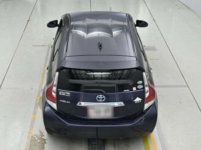 Toyota AQUA 2015 7659834-8