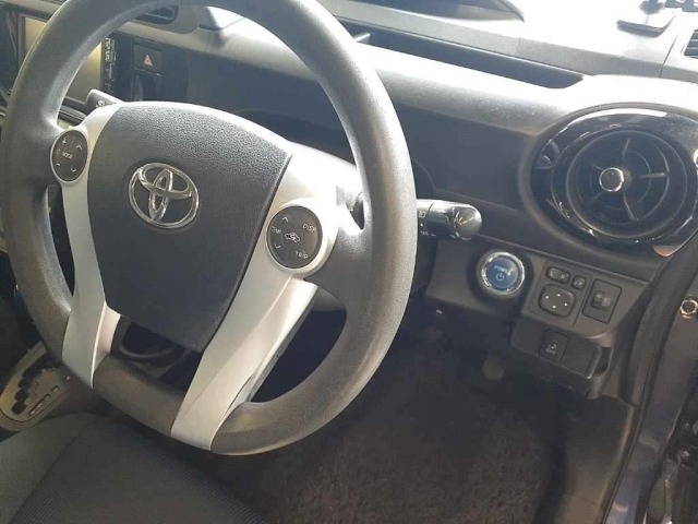 Toyota AQUA 2015 7659834-9