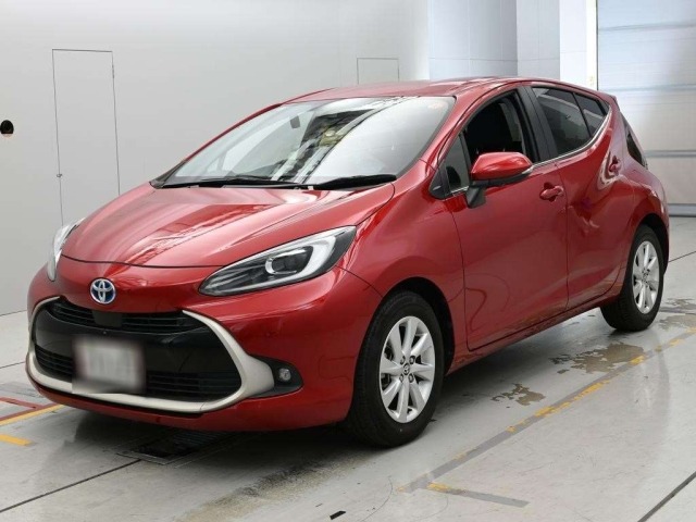 Toyota AQUA 2021 7659835-0