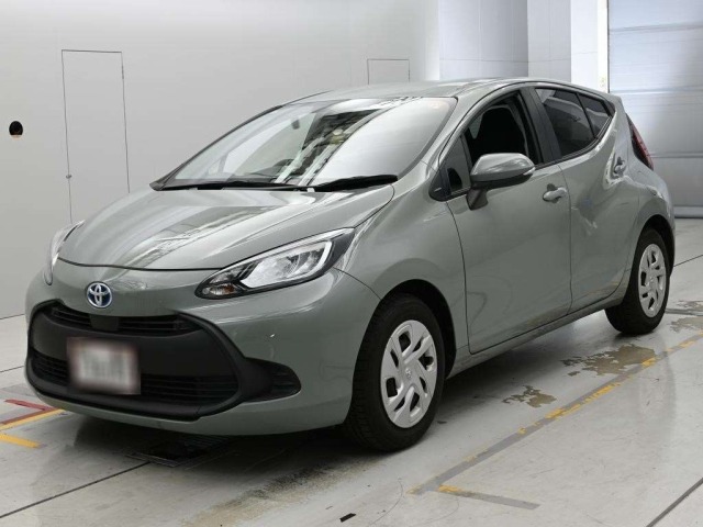 Toyota AQUA 2022 7659840-0