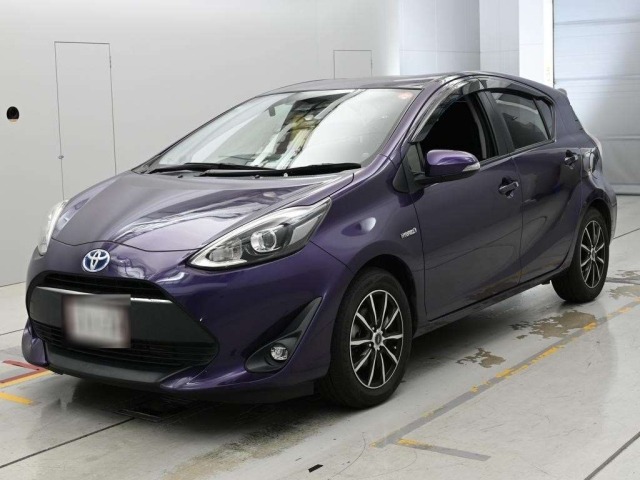 Toyota AQUA 2017 7659841-0
