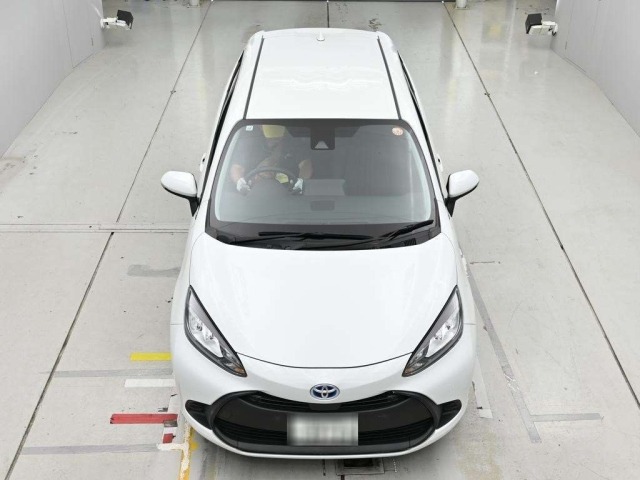 Toyota AQUA 2024 7659847-7