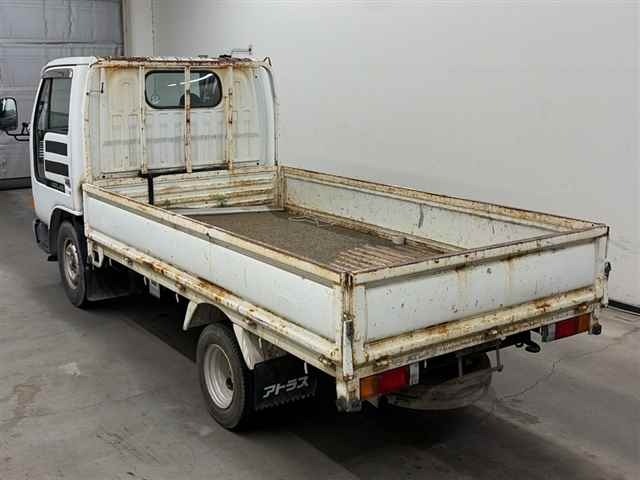 Nissan ATLAS 1997 7656389-1