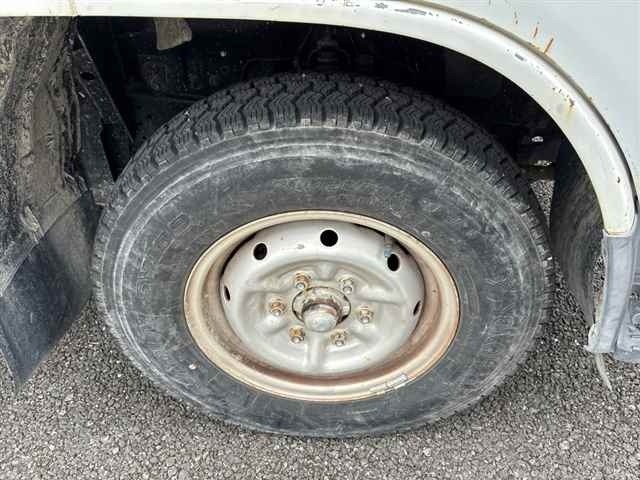 Nissan ATLAS 1997 7656389-8