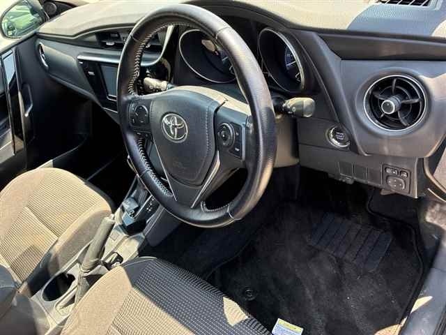 Toyota AURIS 2016 7655038-3