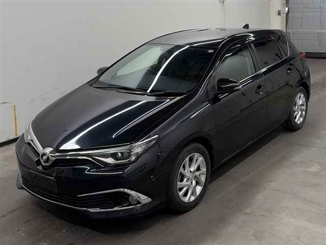 Toyota AURIS 2016 7655038-4