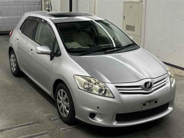 Toyota AURIS 2011 7655039-0