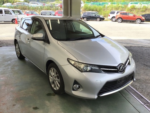 Toyota AURIS 2013 7655040-3