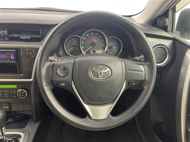 Toyota AURIS 2013 7655082-15