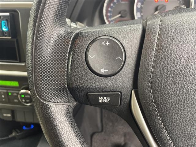 Toyota AURIS 2013 7655082-17