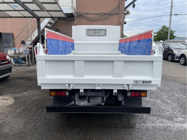 Mitsubishi CANTER 2016 7658119-4