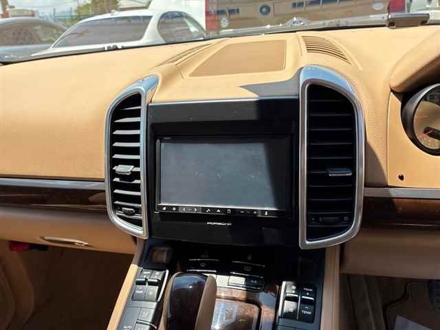 Porsche CAYENNE 2013 7647623-6