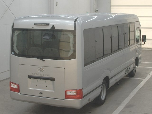 Toyota COASTER 2018 7656320-1