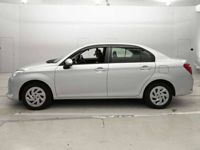 Toyota COROLLA AXIO 2021 7654325-4