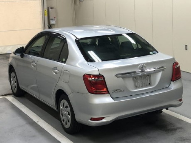 Toyota COROLLA AXIO 2018 7654362-1