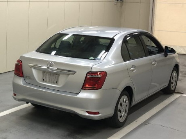Toyota COROLLA AXIO 2018 7654362-3