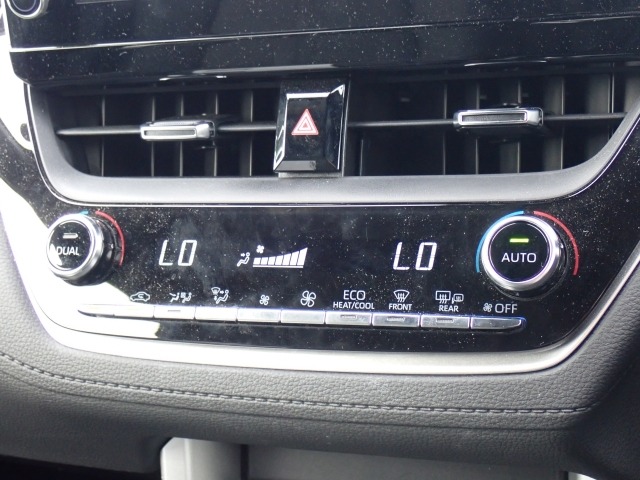 Toyota COROLLA CROSS 2023 7658251-13