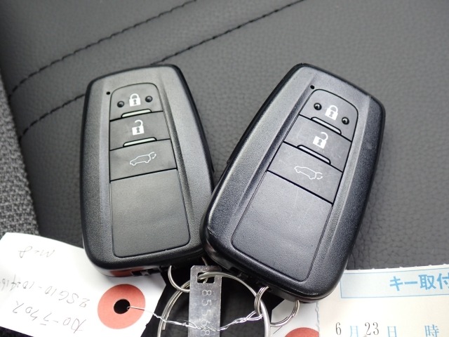 Toyota COROLLA CROSS 2023 7658251-29