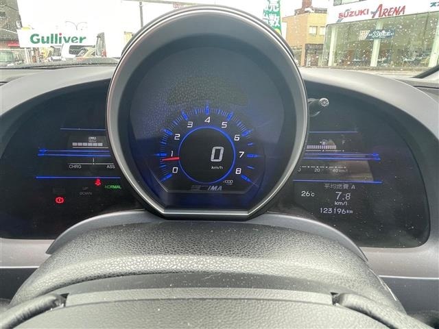 Honda CR-Z 2010 7645756-11
