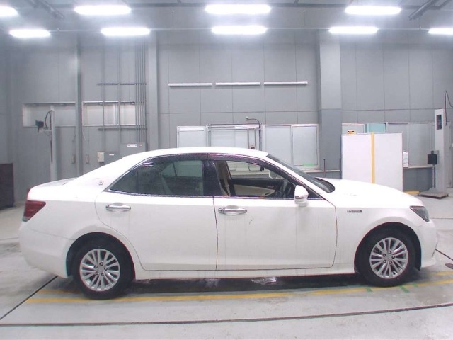 Toyota CROWN 2015 7650892-3