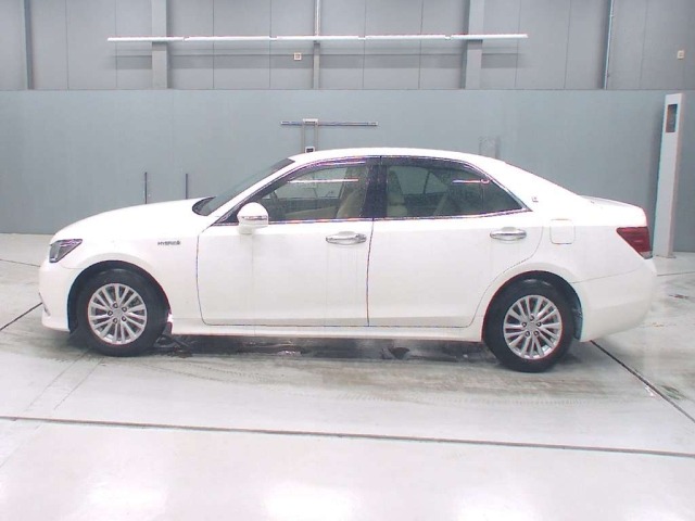 Toyota CROWN 2015 7650892-4