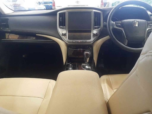 Toyota CROWN 2015 7650892-9