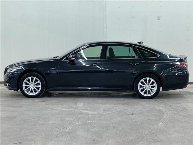 Toyota CROWN 2018 7651418-1