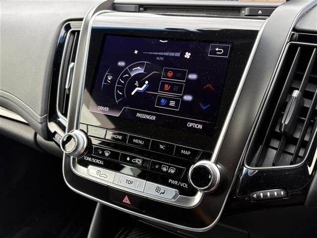 Toyota CROWN 2018 7651561-22