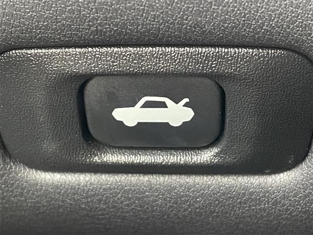 Toyota CROWN 2018 7651603-8