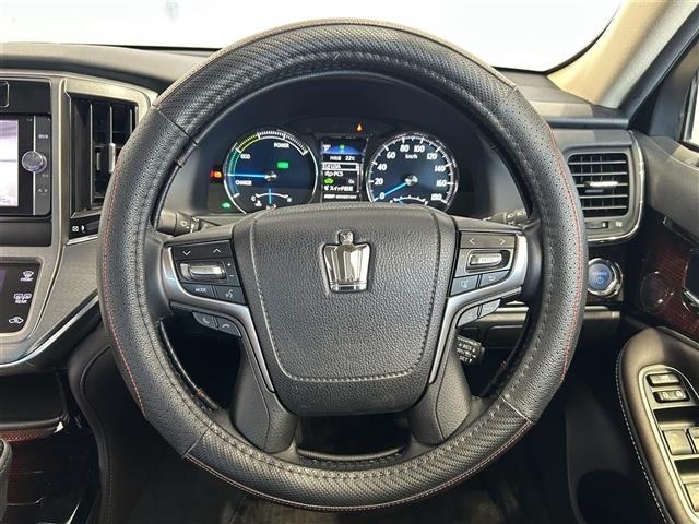 Toyota CROWN 2017 7651628-12