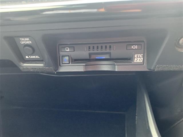 Toyota CROWN 2021 7651645-1