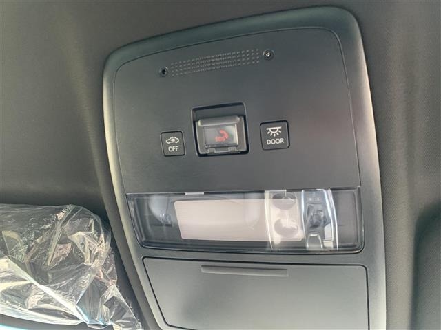 Toyota CROWN 2021 7651645-5