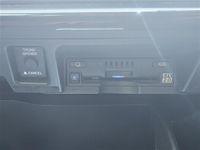 Toyota CROWN 2019 7651653-18
