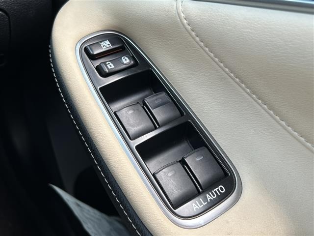 Toyota CROWN 2013 7651768-4