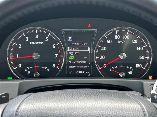Toyota CROWN 2017 7651787-7