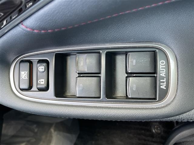 Toyota CROWN 2015 7651797-17
