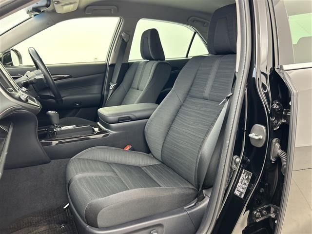 Toyota CROWN 2015 7651798-5