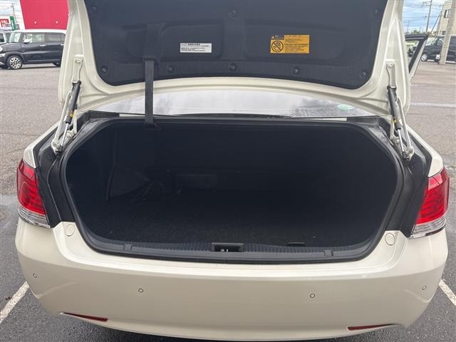 Toyota CROWN 2017 7651811-4