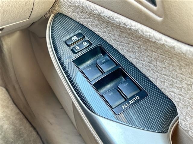 Toyota CROWN 2010 7651831-12