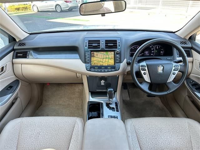 Toyota CROWN 2010 7651831-14