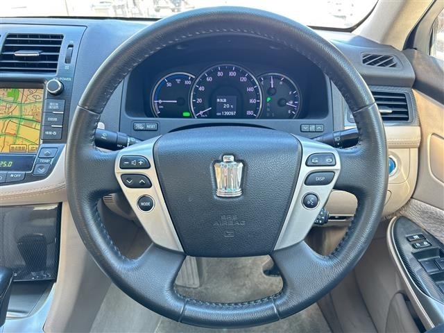 Toyota CROWN 2010 7651831-21