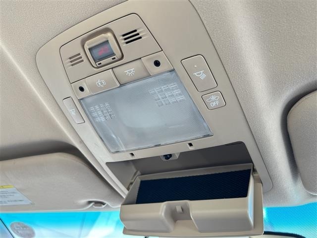 Toyota CROWN 2010 7651831-4