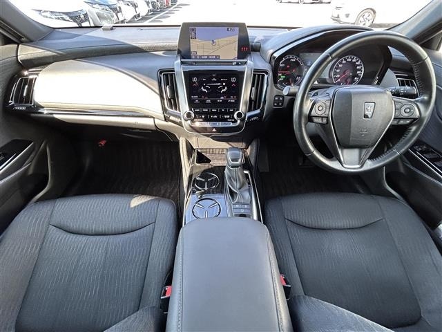 Toyota CROWN 2019 7651851-15