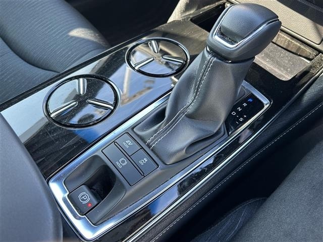 Toyota CROWN 2019 7651851-21