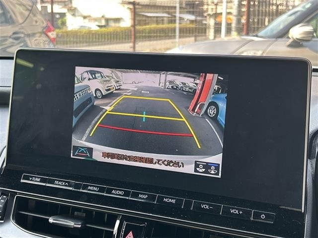 Toyota CROWN 2022 7651852-17