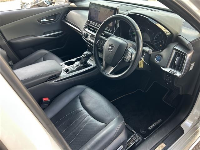 Toyota CROWN 2022 7651852-6